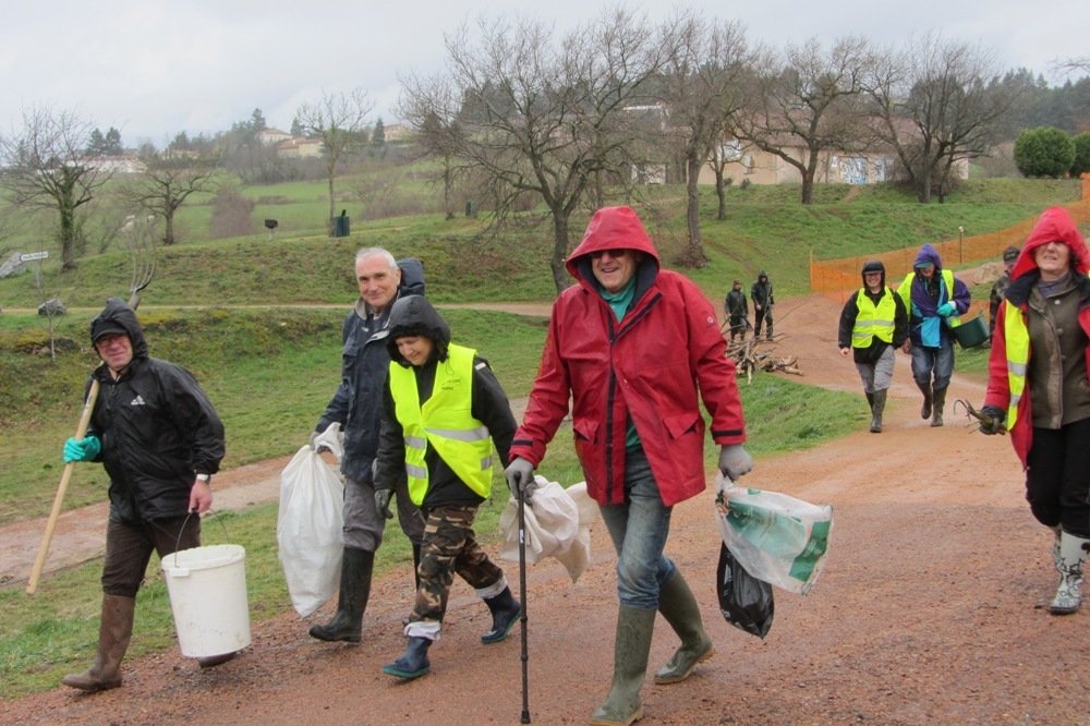 Ils se sont mouillés pour rendre la Loire plus propre