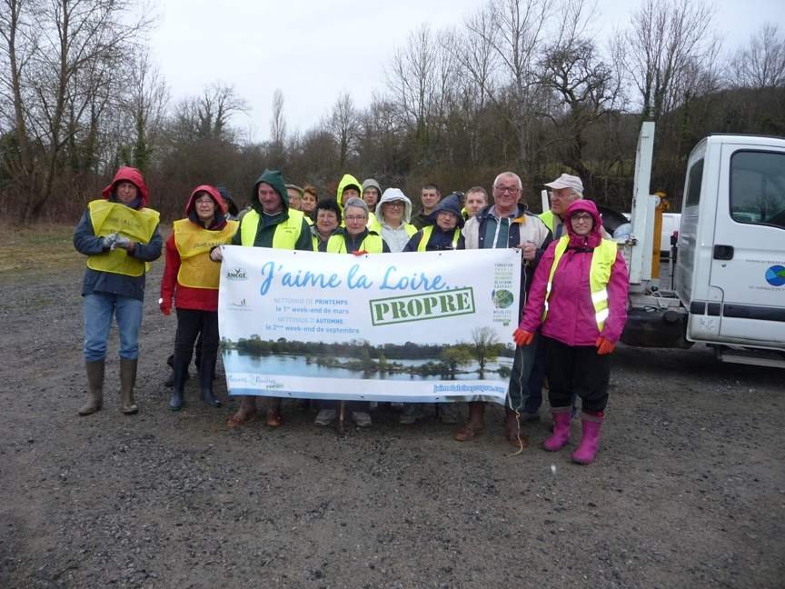 Ils se sont mouillés pour rendre la Loire plus propre