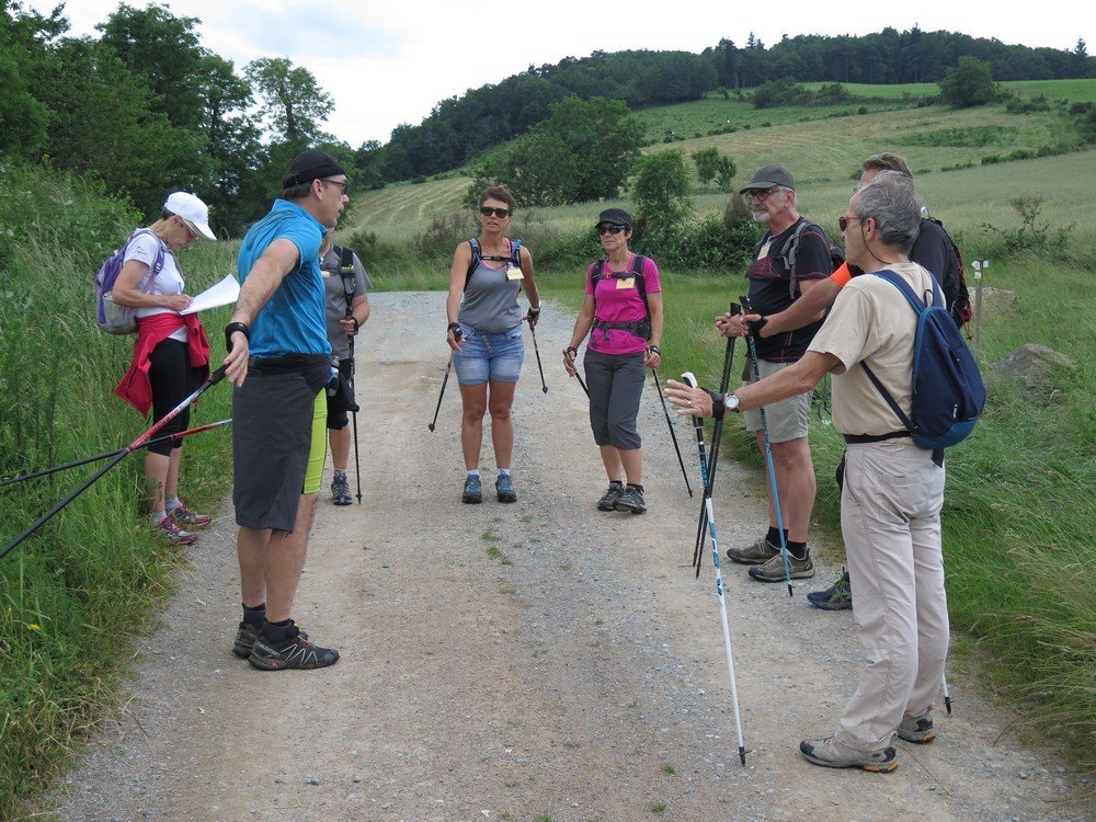 Stage de formation animateur marche nordique à Moulin-Chérier.