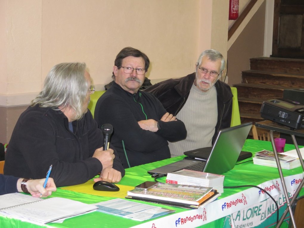 Réunion commission sentiers à St-Barthémy-Lestra