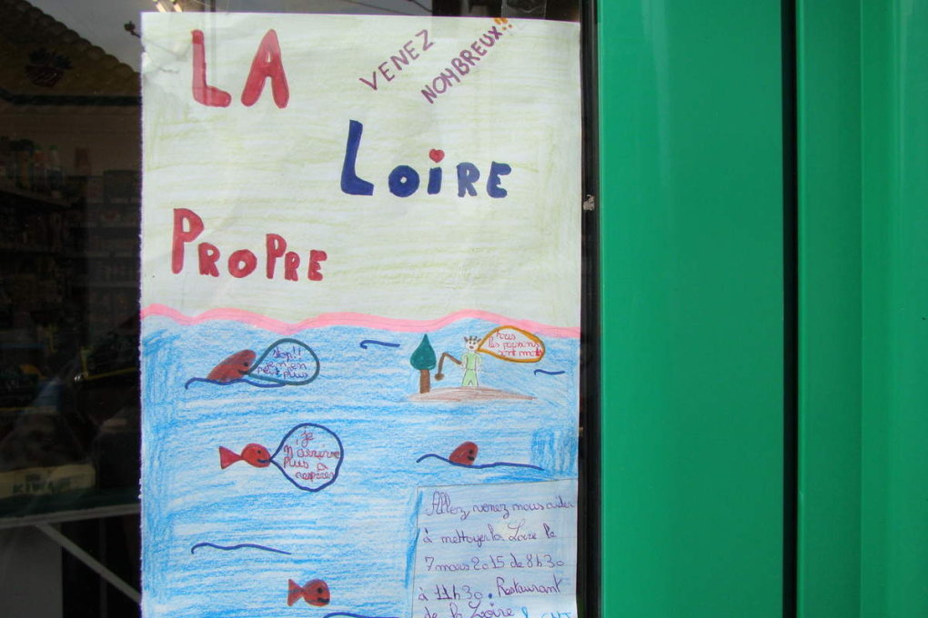 "J'aime la Loire propre" : les affiches des enfants